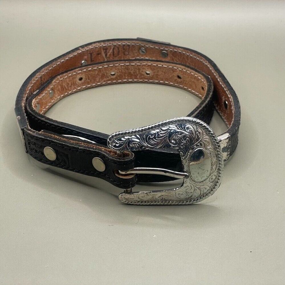Black Leather Belt Engraved Silver Tone Conchos &‎ Buckle - 26